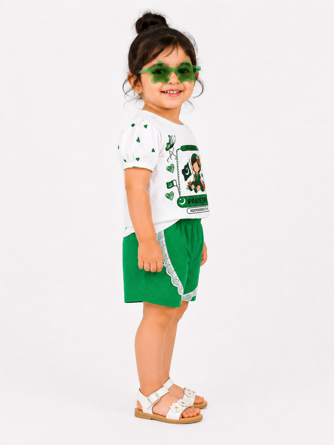 Girls Azadi suit-charcter